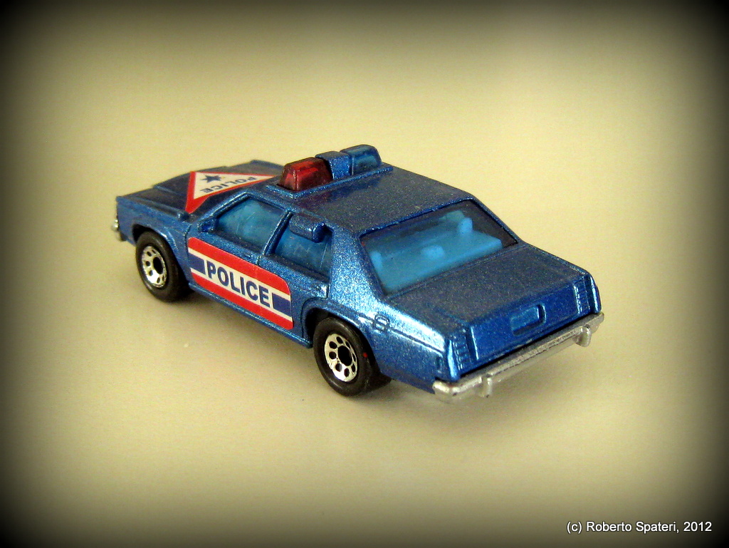 Matchbox Ford LTD (n.)